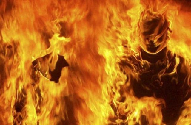 Здійснивши спробу самоспалення, на Великоберезнянщині жінка перебуває у лікарні з опіками 