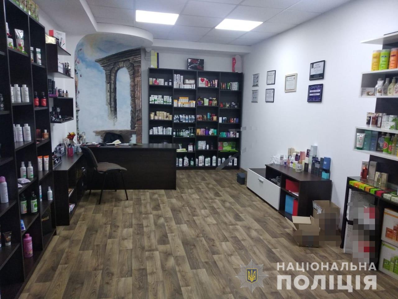 Мукачівка шахрайським способом привласнила товар косметичної фірми на 170 тис грн (ФОТО)
