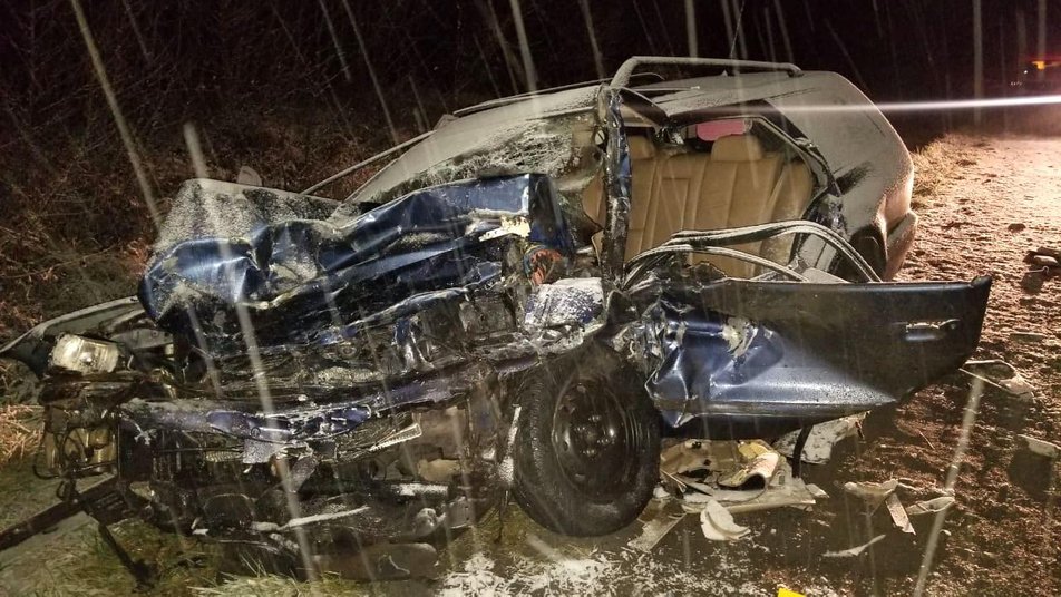 Закарпатці потрапили в "смертельну" ДТП на Рівненщині (ФОТО)