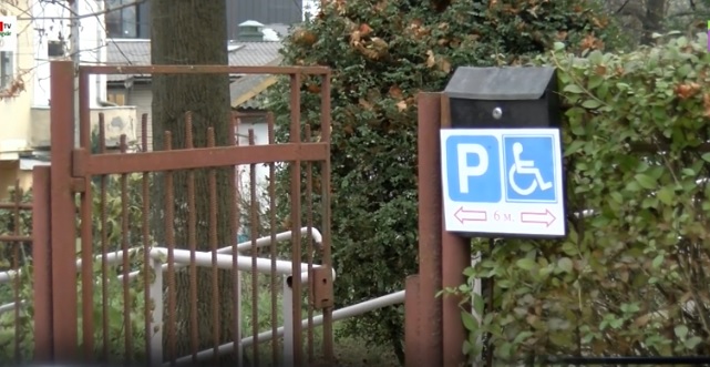 В Ужгороді діє соціальне таксі для людей з інвалідністю за "дякую" (ВІДЕО)