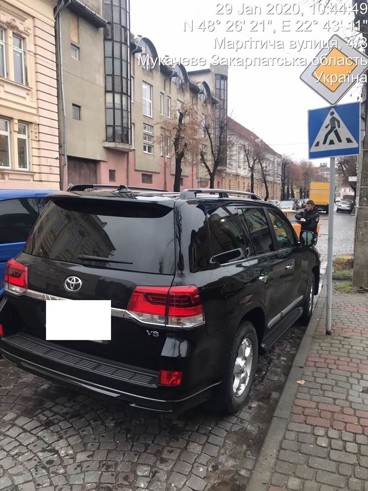 У січні горе-паркувальники поповнили бюджет Мукачева на 233 тис грн