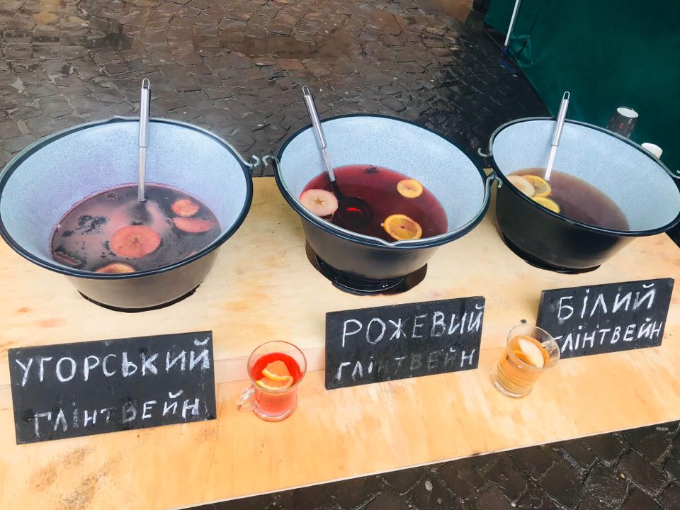 У Берегові офіційно розпочався XVII Міжародний фестиваль вина (ФОТО)