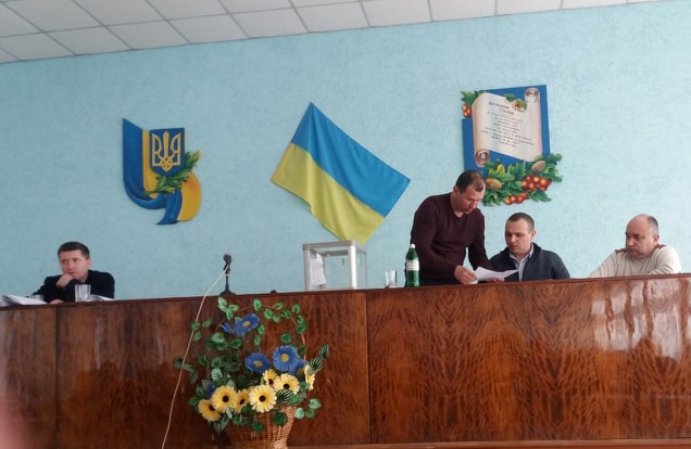Воловецька райрада оголосила недовіру скандальній голові РДА Роговій (ВІДЕО)