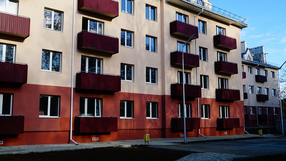 Відновлене військове містечко у Мукачеві майже готове до зустрічі своїх постійних мешканців (ФОТО)