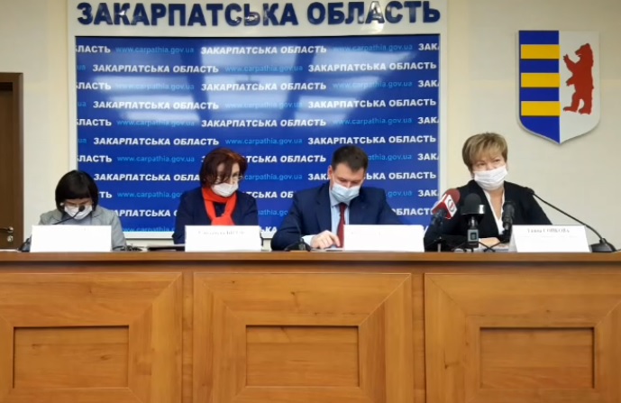 В обласній лікарні в Ужгороді на лікуванні нині – 2 хворих із коронавірусом, сьогодні госпіталізують ще 3-ох