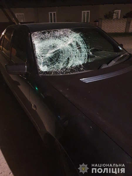 На Рахівщині затримали водія, котрий у п'яному стані збив пішохода і втік, залишивши його помирати на узбіччі (ФОТО)