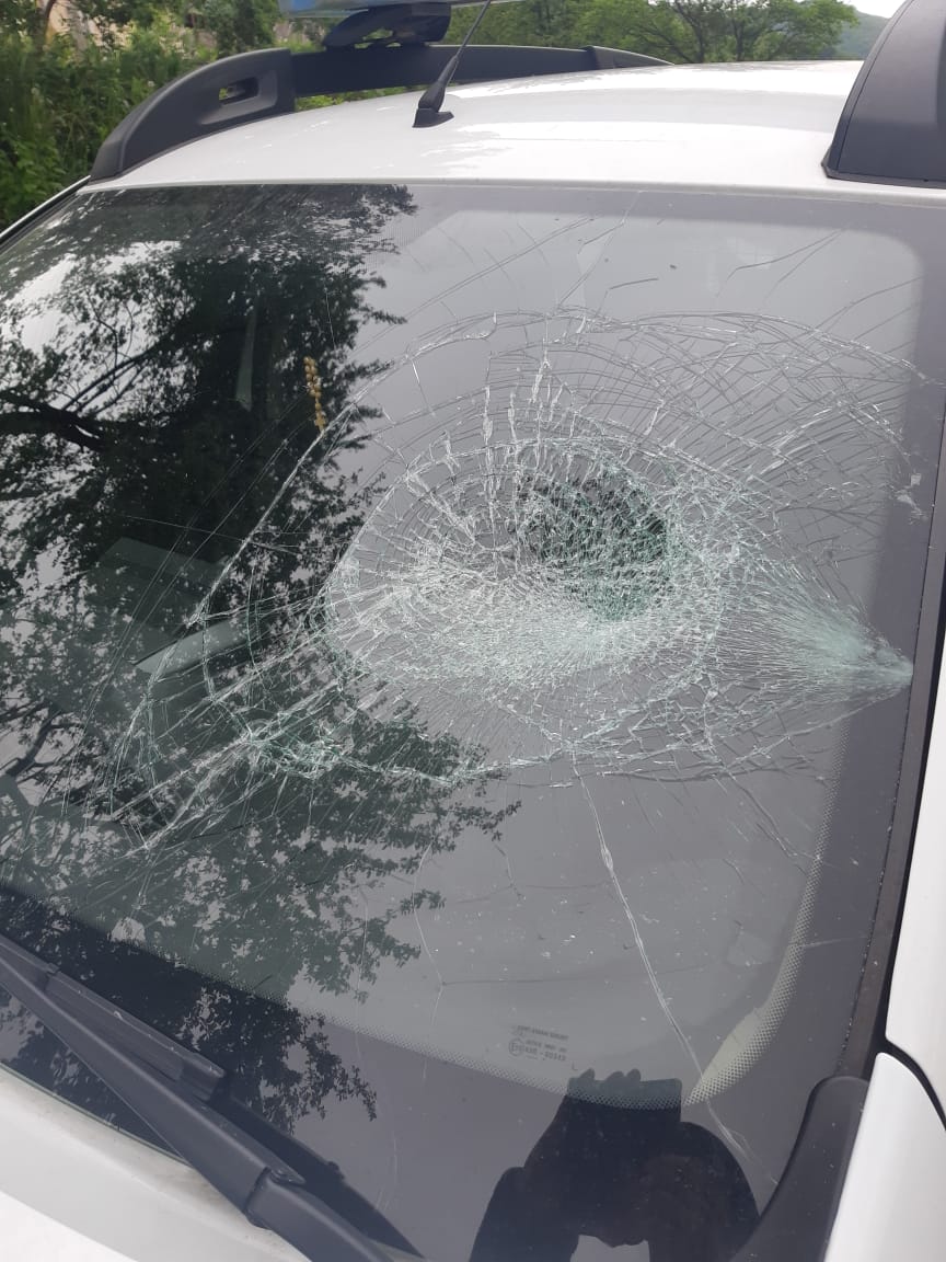 На Закарпатті пострілами зупиняли контрабандистів, що намагалися автомобілем наїхати на прикордонників (ФОТО)