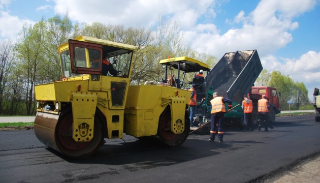 На Закарпатті цьогоріч планують відремонтувати та побудувати 370 км доріг державного значення