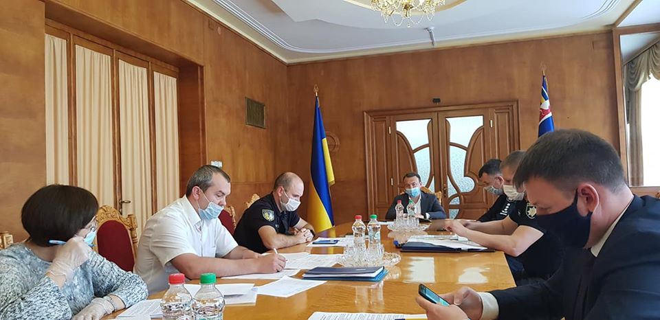 У разі, якщо ситуація із COVID-19 на Закарпатті не покращуватиметься, карантин можуть знову посилити (ФОТО)