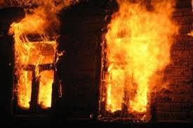На Хустщині горів житловий будинок