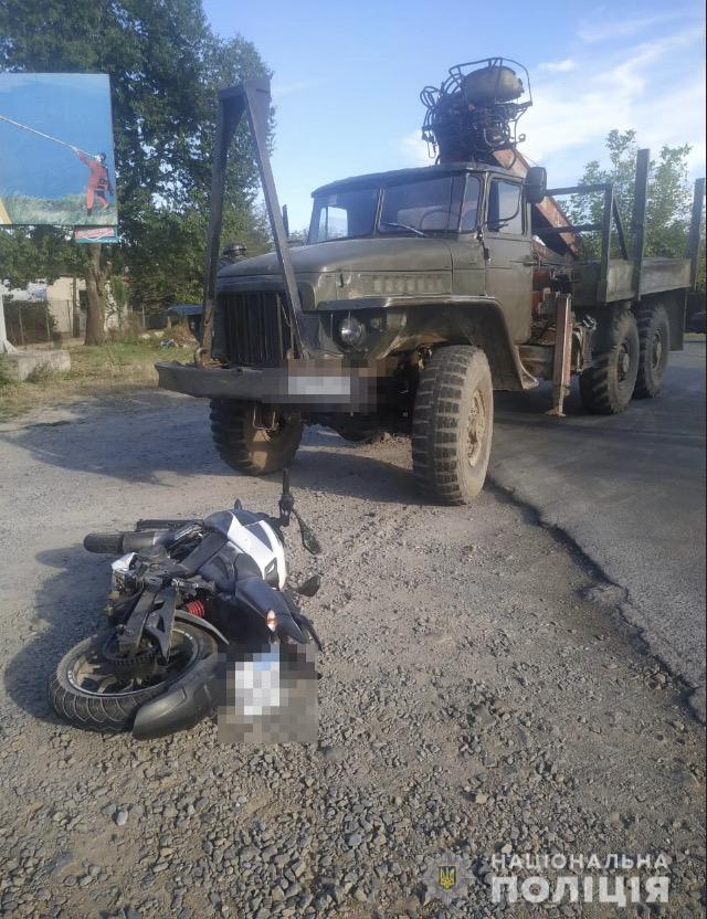 В Іршаві внаслідок зіткнення з "Уралом" загинув мотоцикліст (ФОТО)
