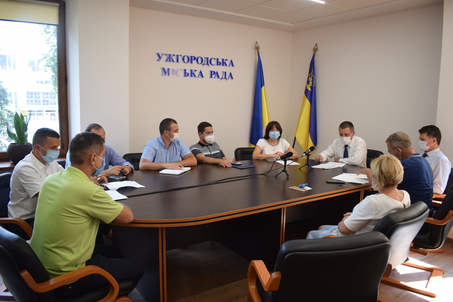 В Ужгороді на виконання рішень регіональної комісії ТЕБ та НС продублювали посилення карантинних заходів (ФОТО)