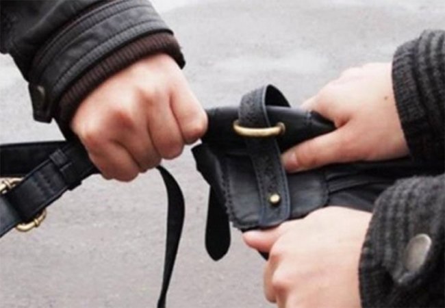За підозрою у грабежі взято під варту раніше судимого мешканця Мукачева