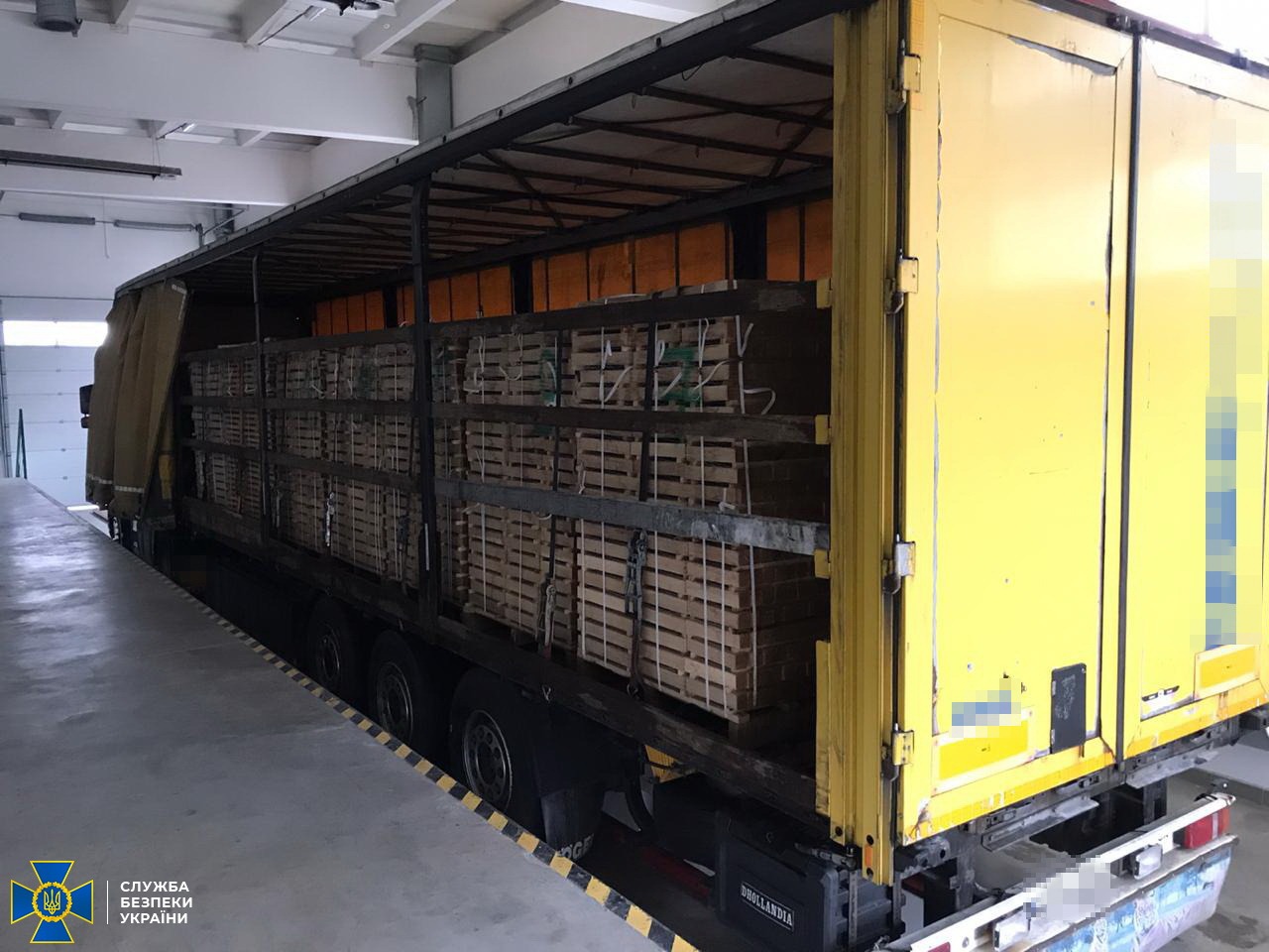 На Закарпатті блокували контрабанду вартісної деревини до Євросоюзу (ФОТО)