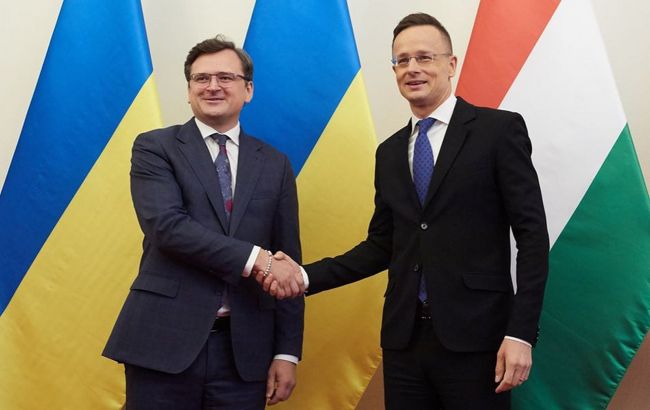 Дмитро Кулеба і Петер Сійярто