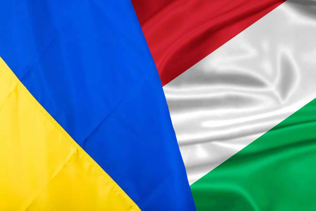 41% українців вважають політику Угорщини щодо нацменшин на Закарпатті підготовкою до анексії