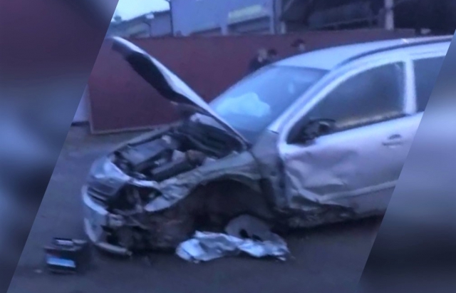 ФОТОФАКТ. У Мукачеві зіткнулися два авто