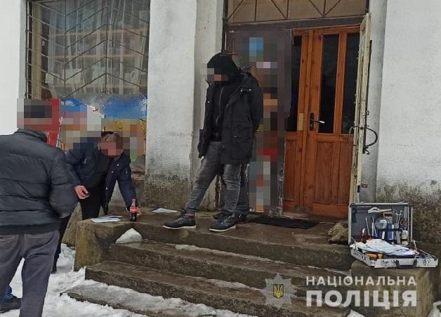 У Перечині за торгівлю метамфетаміном затримали молодого чоловіка з Ракова (ФОТО)