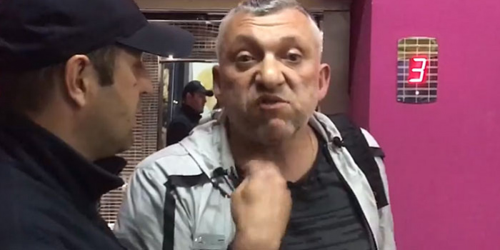 В Ужгороді зірвалося судове засідання щодо обвинувачення в побитті журналіста