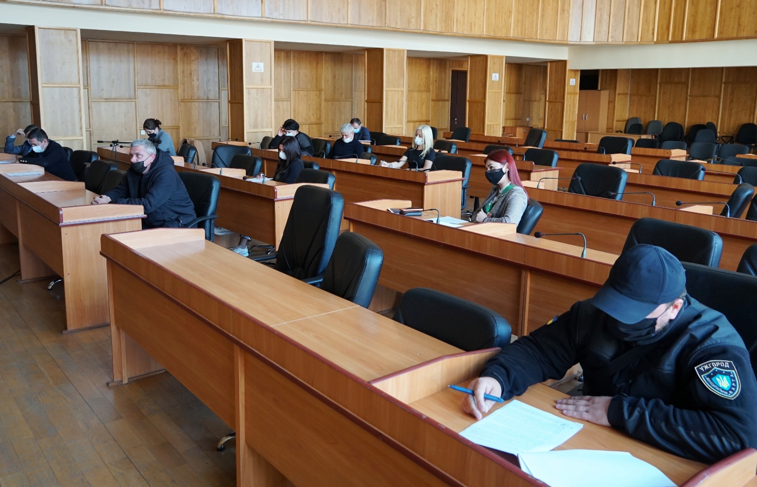 За продаж сигарет і слабоалкогольних напоїв неповнолітнім двоє продавців в Ужгороді сплатять штрафи 1700 грн (ФОТО)