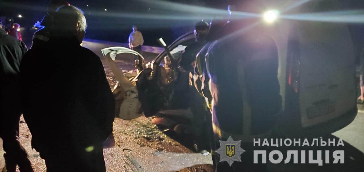 Водій із Закарпаття потрапив у смертельну ДТП на Львівщині (ФОТО)