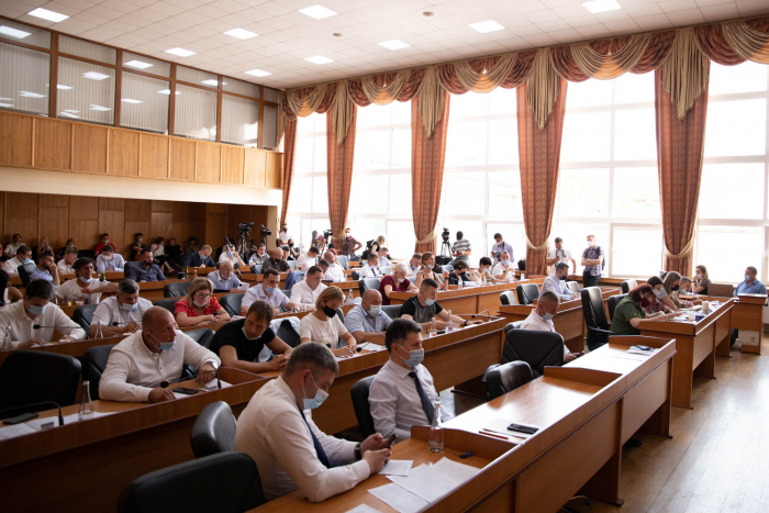 Ужгородська міськрада передала "БАРБОСУ" будівлі притулку