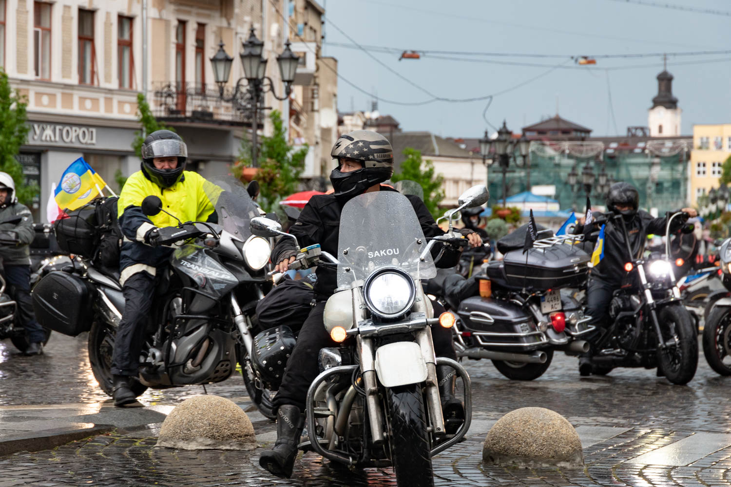 З Ужгорода стартував мотопробіг за єдність України (ФОТО)