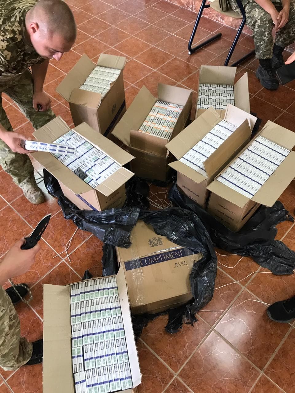 Три спроби тютюнової контрабанди припинили прикордонники Мукачівського загону (ФОТО)