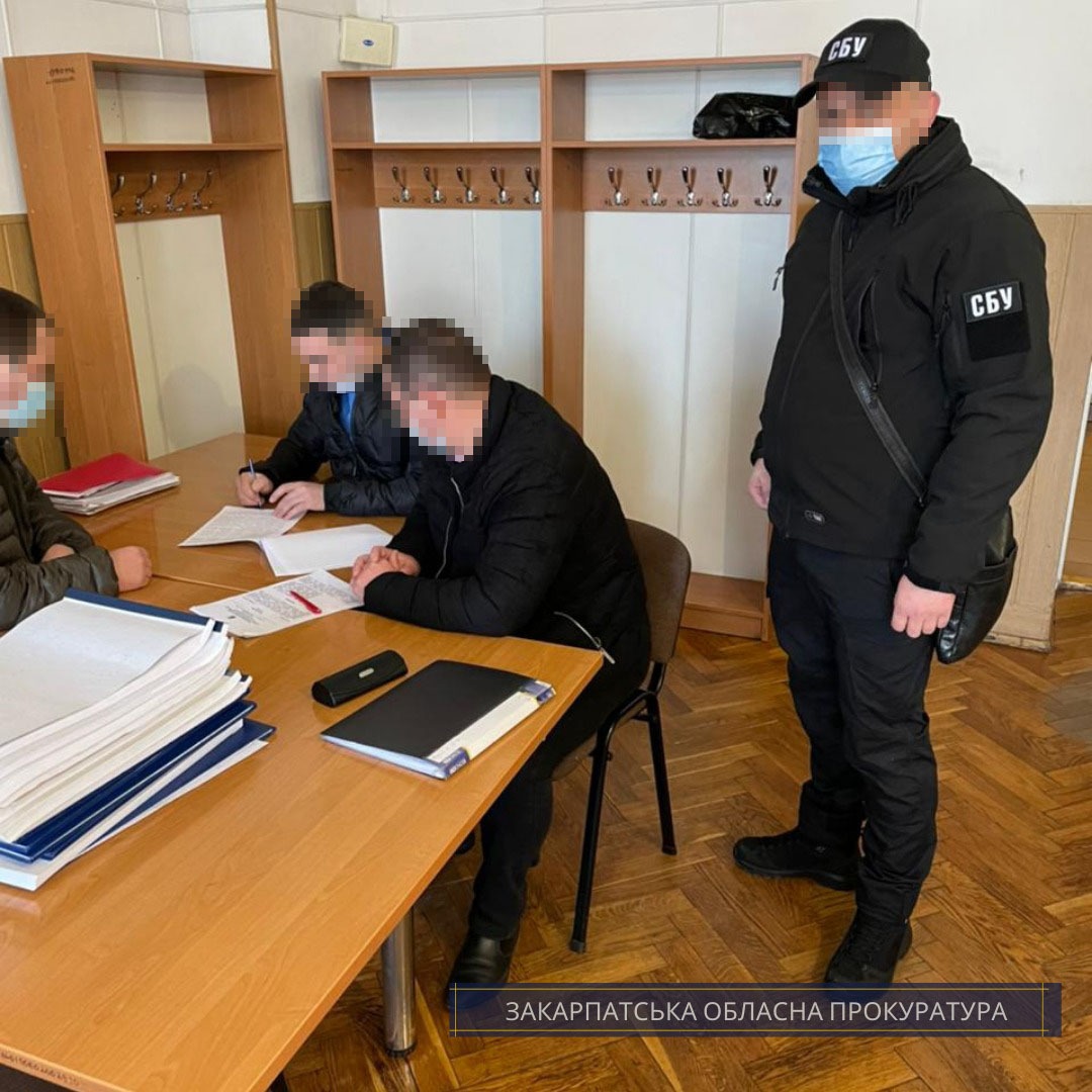 Начальника однієї зі станцій філії "Укрзалізниці" на Закарпатті судитимуть за приховування простою вагонів зі збитками у 700 тис грн