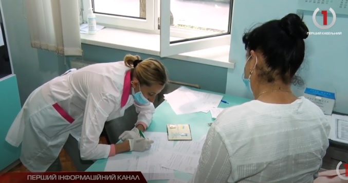 У Чопській громаді  – один із найвищих відсотків вакциновах на Закарпатті (ВІДЕО)