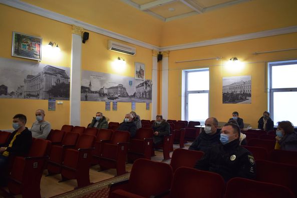 Школи та дистадки Берегова зачиняються на карантин із дистанційним навчанням