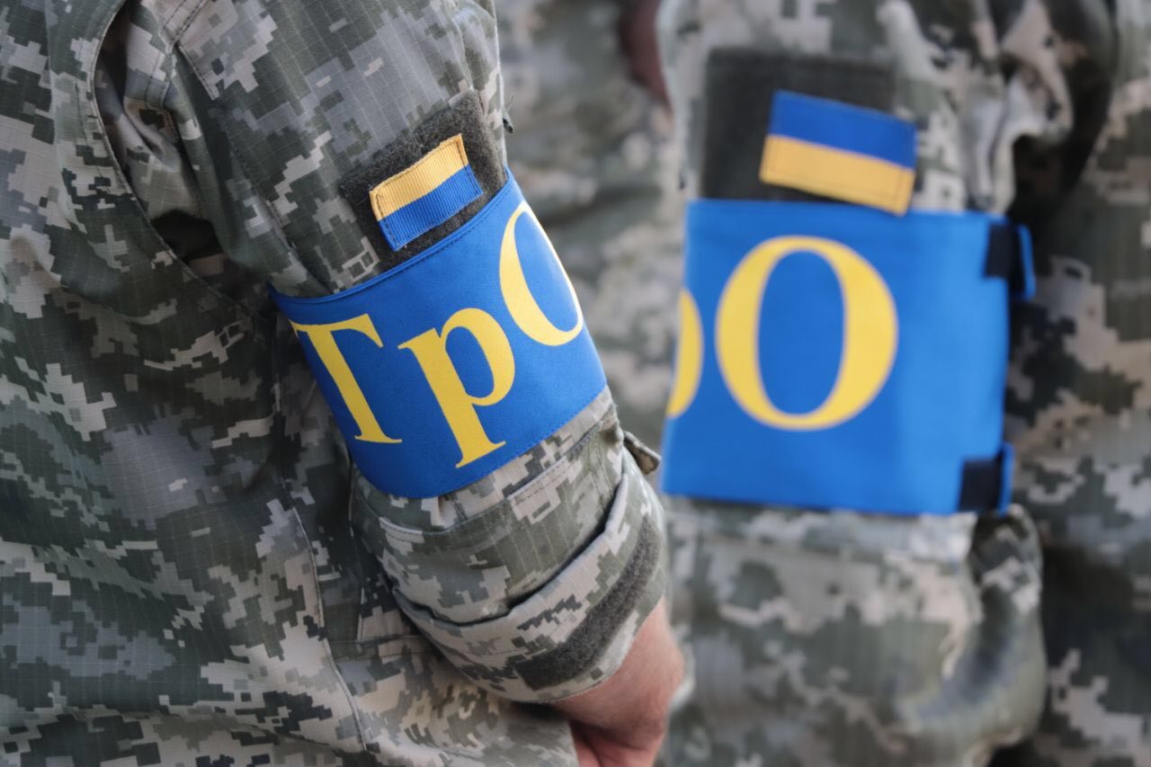 В Теробороні закликають громадян блокувати російську техніку на вулицях їхніх міст