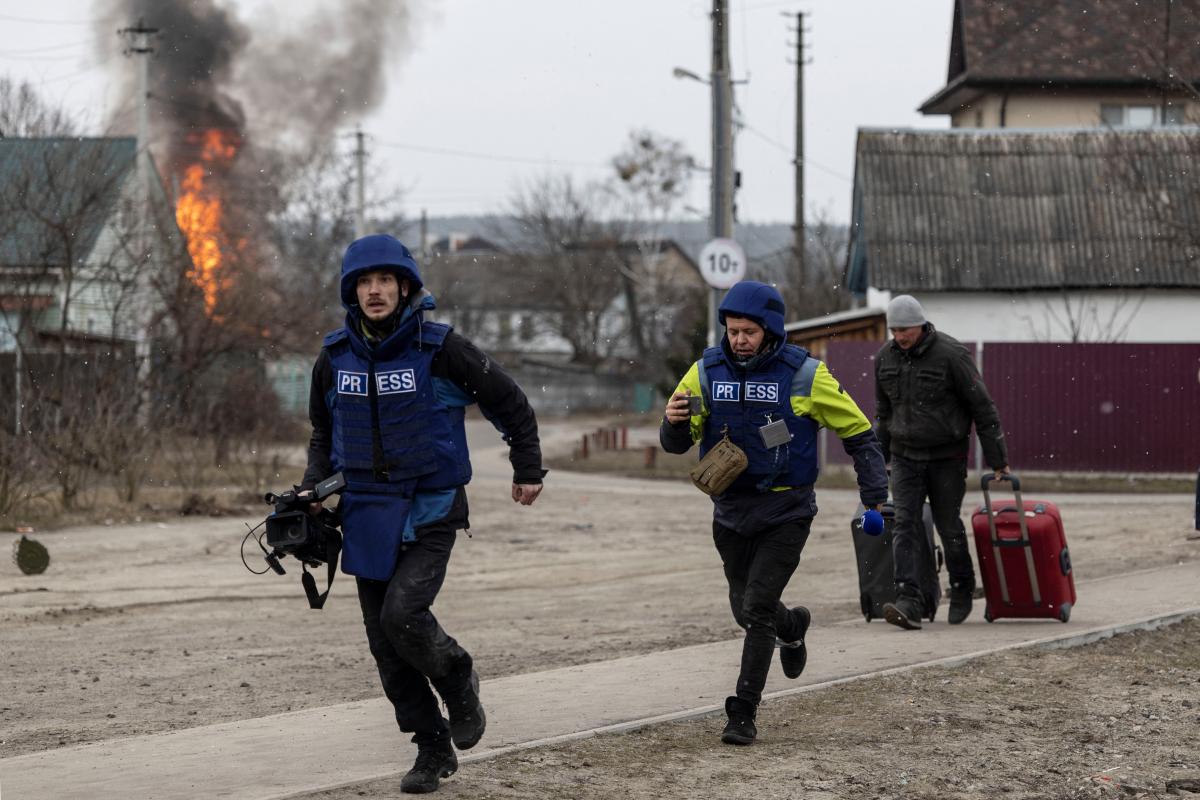 Японія готує третій літак із захисним спорядженням для української армії – посол