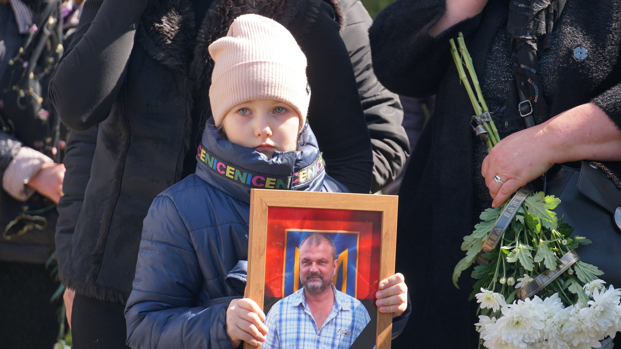 У Мукачеві попрощалися з полеглим на війні бійцем 128-ої бригади Юрієм Качуром (ФОТО)