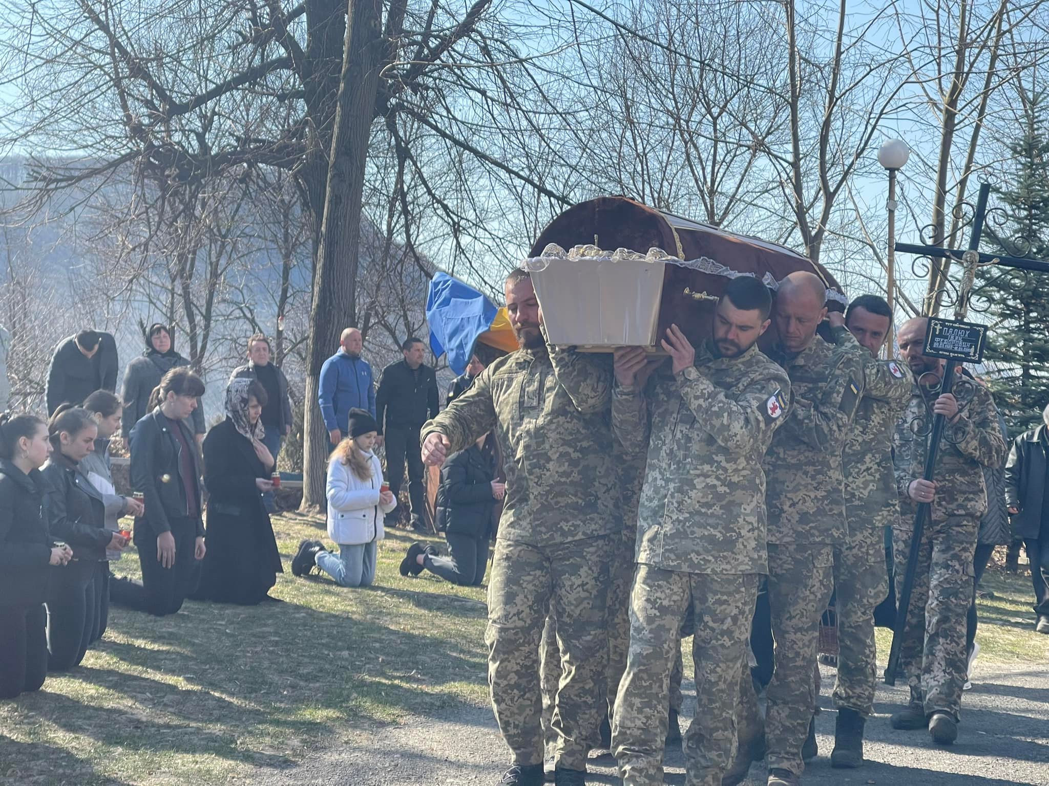 У Кривій на Хустщині поховали полеглого у війні з Росією Івана Палюха (ФОТО)