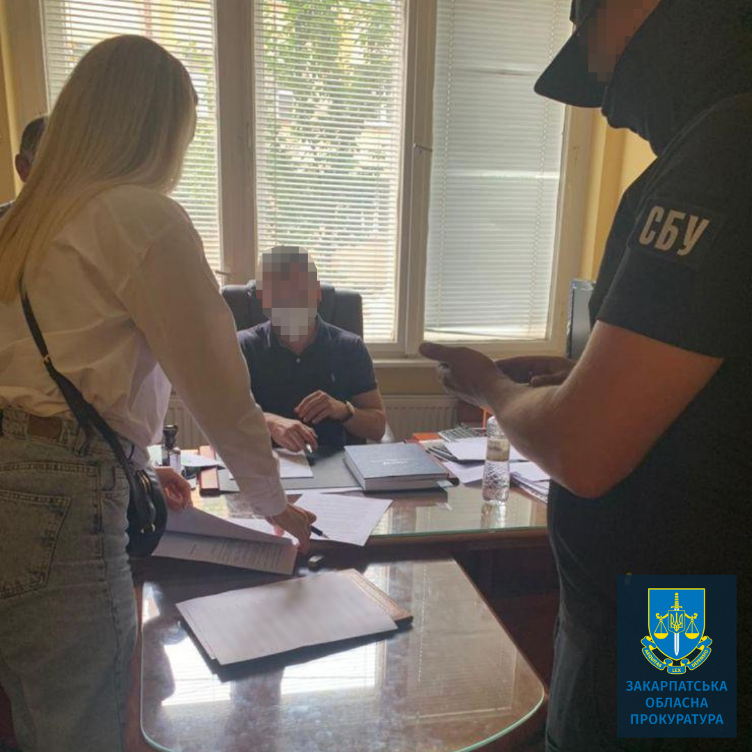 На Закарпатті судитимуть приватного нотаріуса за незаконні операції з нерухомістю