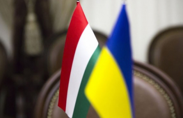В уряді Угорщини назвали Україну "неуспішною державою", продовжать блокування поставок зброї і сподіваються на допомогу Росії