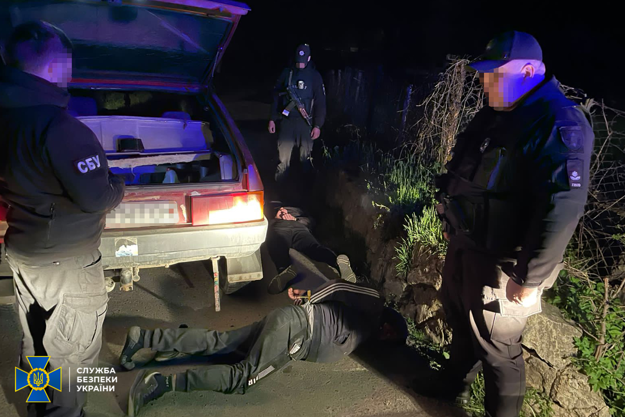 Двох закарпатців затримали на спробі переправлення "ухилянта" в Румунію (ФОТО)
