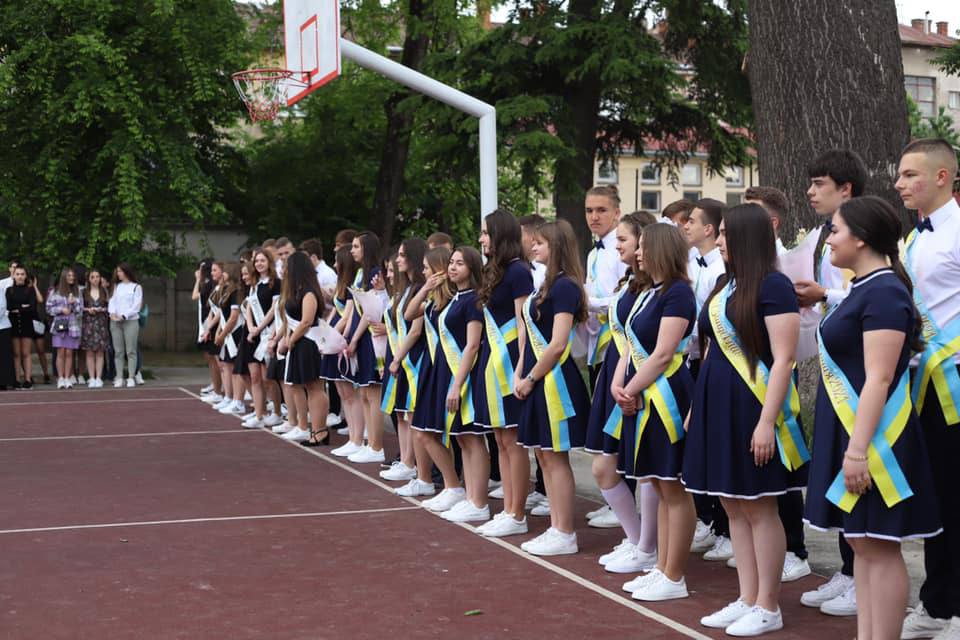 Навчальний рік у Мукачівській громаді цьогоріч завершиться 16 червня 