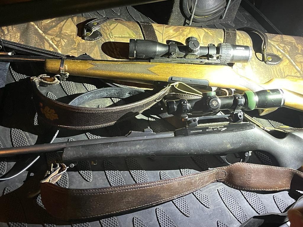 На Закарпатті чоловік намагався перетнути кордон із нарізною зброєю (ФОТО)