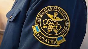 На Закарпатті 6 митників підозрюють у сприянні ухиленню від сплати мита майже на 6 млн грн