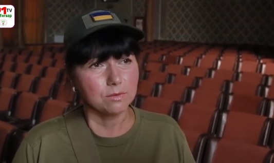 Артистка Закарпатського народного хору повернулася з передової (ВІДЕО)