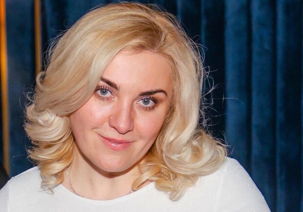 Директорка гімназії на Київщині, що здавала позиції ЗСУ ворогу, виїхала з України через кордон на Закарпатті