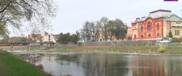 На Закарпатті говорили, як вирішувати проблему з водою (ВІДЕО)