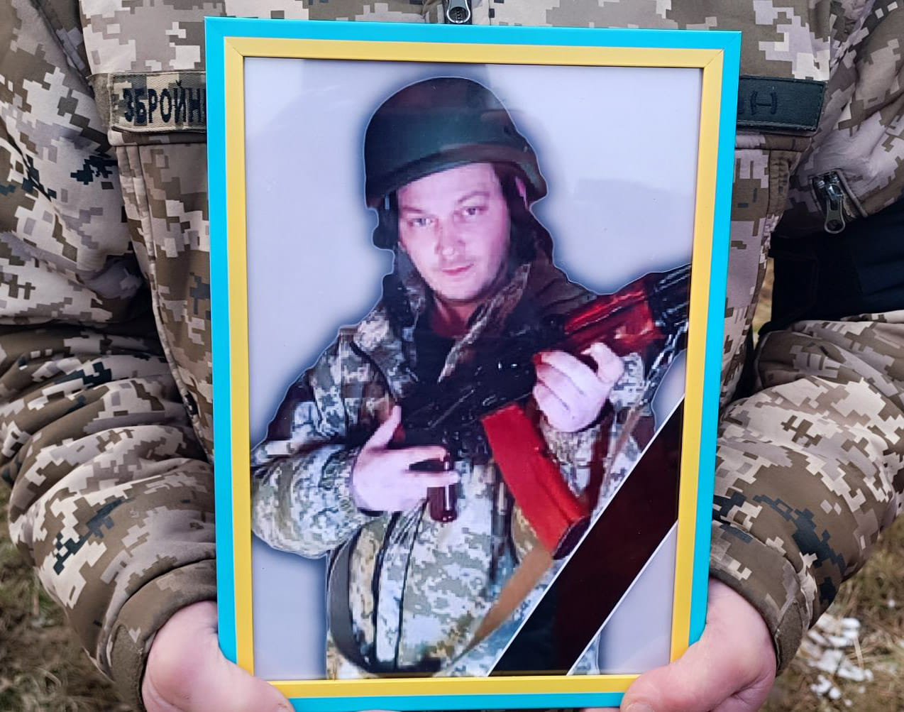 У Сімерках Перечинської громади попрощалися з Володимиром Кушніром, який з вересня вважався безвісти зниклим (ФОТО)