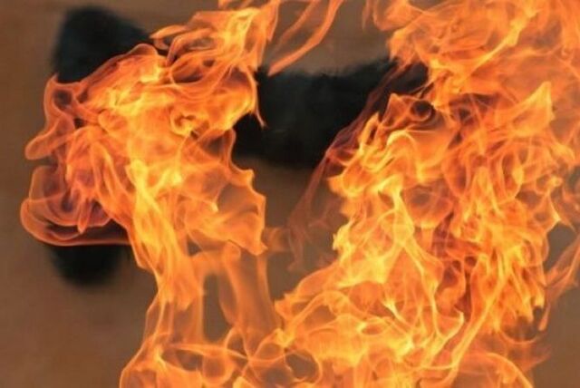 У Рахові на місці пожежі в літній кухні виявили тіло чоловіка
