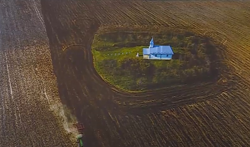 Відомий фотограф із Румунiї презентував виставку світлин в Ужгороді (ФОТО, ВІДЕО)