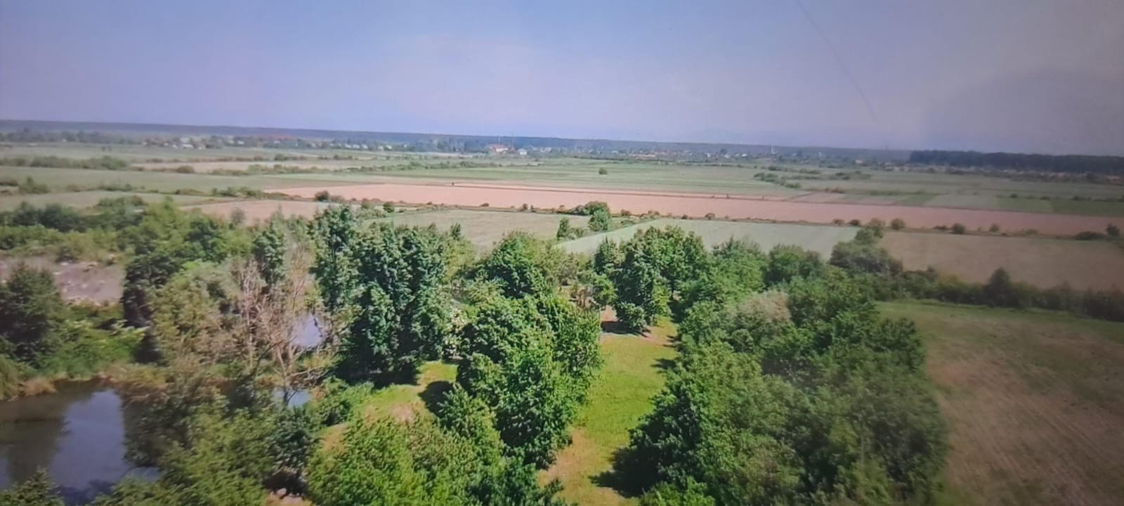 На Берегівщині комунальне підприємство забруднювало каналізаційними стоками річку (ФОТО)