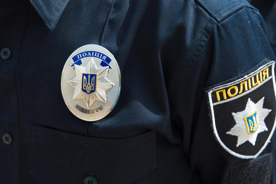 У Тячеві поліціянти без конкуренції і деталей віддали 1,5 млн грн на ремонт свого актового залу