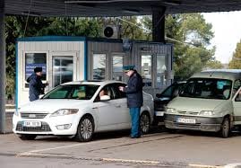 За перше півріччя на Закарпатській митниці зафіксовано майже 700 порушень